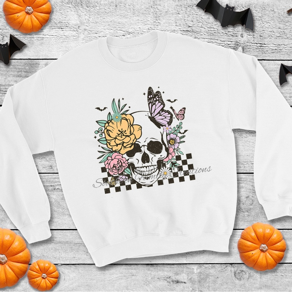 Skull 💀 sweater 🌸
